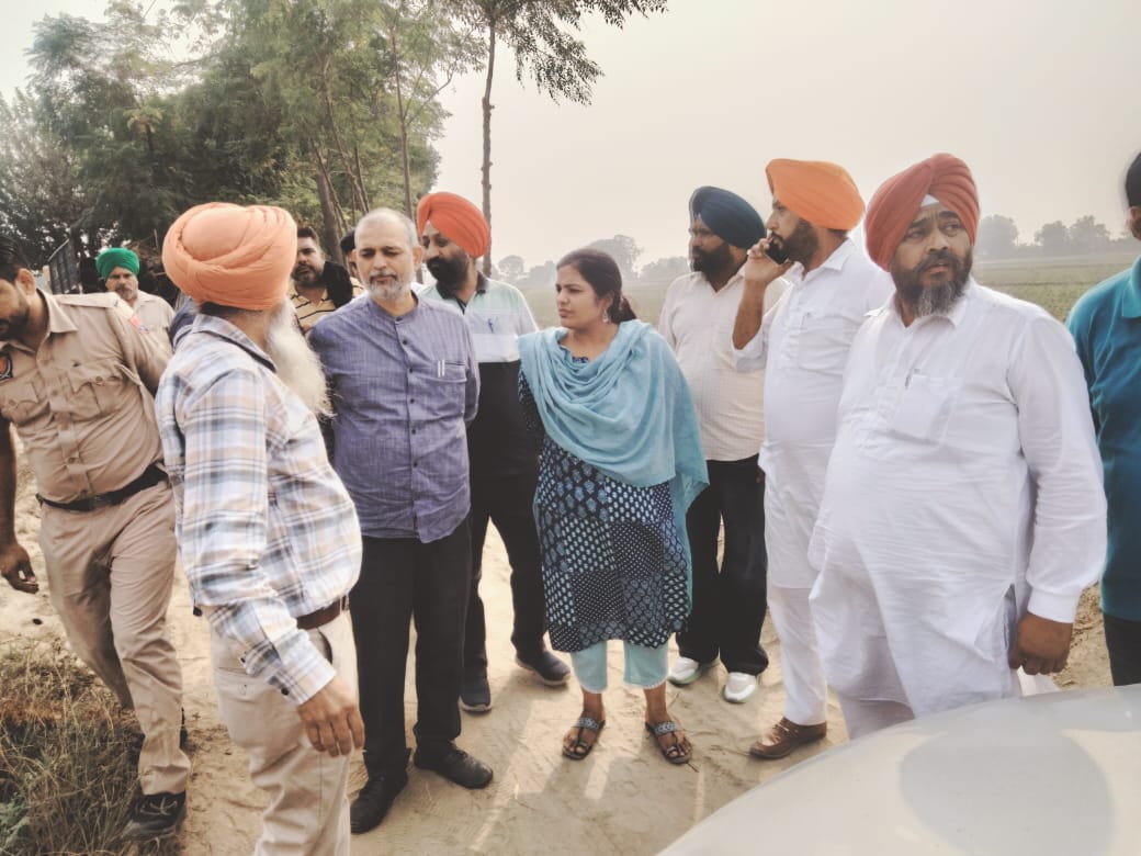 ਇਨ ਸੀਟੂ ਤਕਨੀਕ ਦੀ ਵਰਤੋਂ ਪ੍ਰਤੀ ਉਤਸ਼ਾਹਿਤ ਕਰਨ ਲਈ ਏ.ਡੀ.ਸੀ. ਵੱਲੋਂ ਪਿੰਡਾਂ ਦਾ ਦੌਰਾ